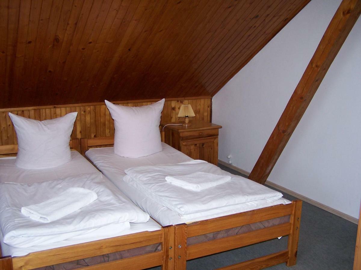 Agrohotelik-Gospodarstwo Agroturystyczne Mrągowo Buitenkant foto